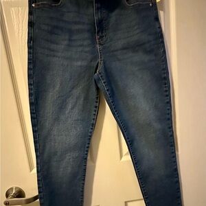 Stylish Indigo Women's Skinny Jeans